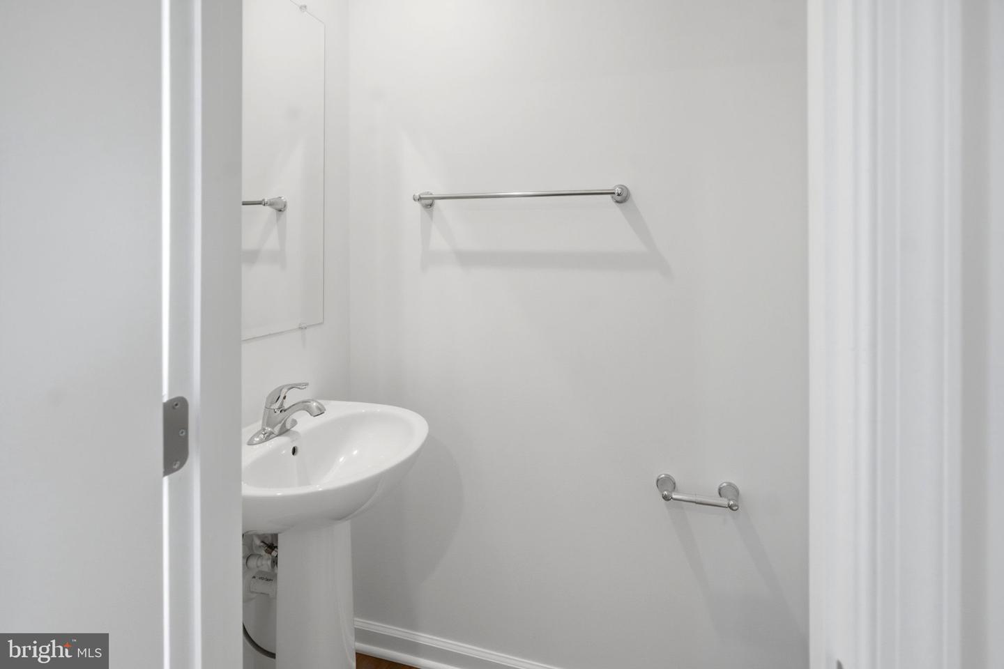 111 Bolingbroke Way Property Photo 14