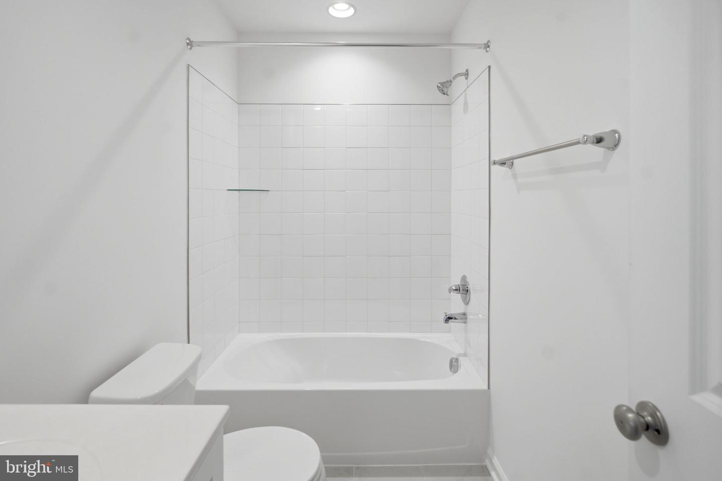 111 Bolingbroke Way Property Photo 27