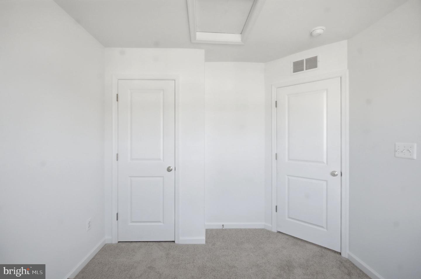 111 Bolingbroke Way Property Photo 30