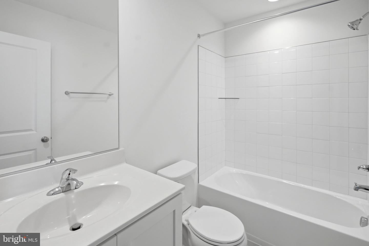 111 Bolingbroke Way Property Photo 31