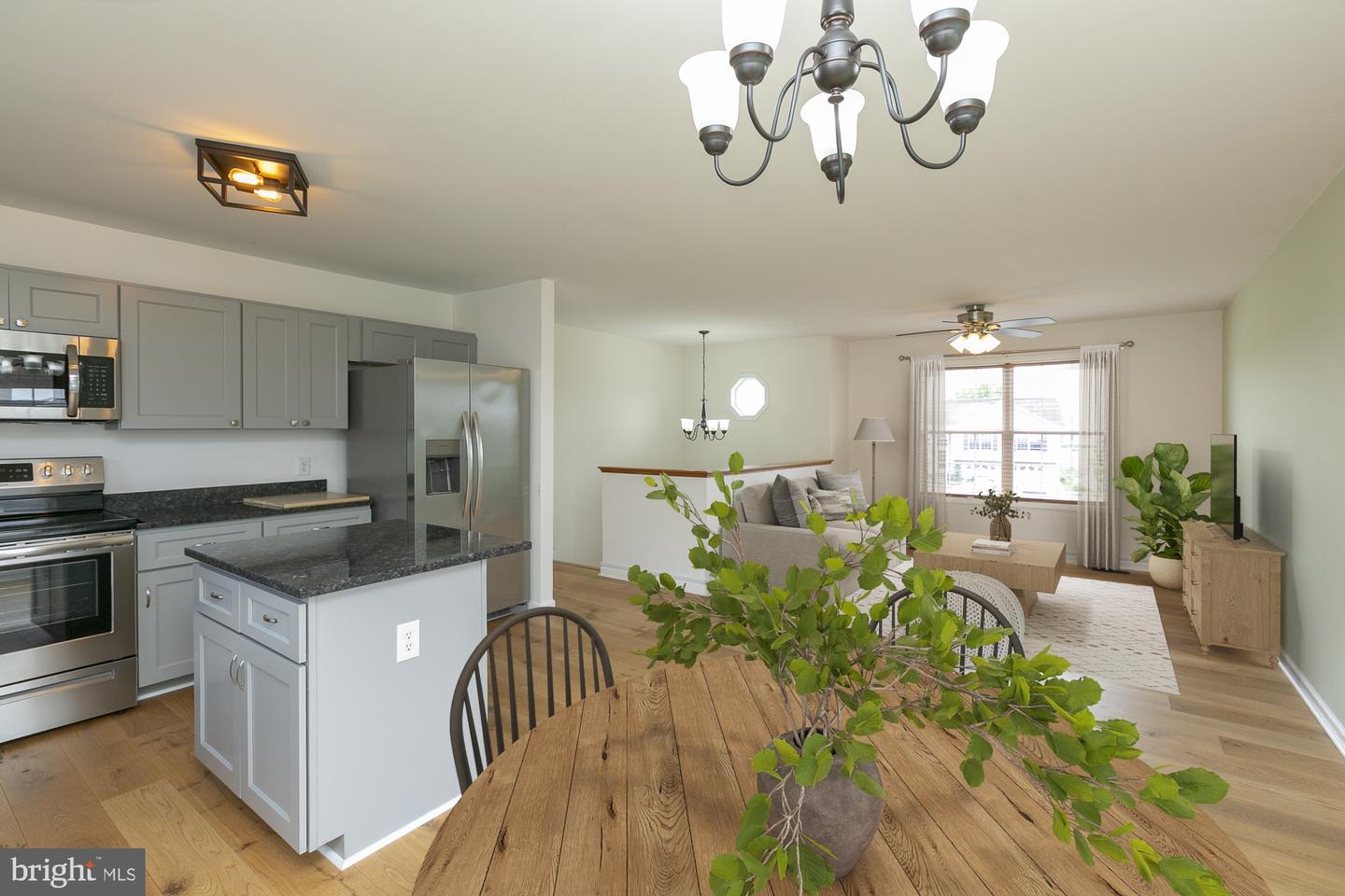 28 Roger Ct Property Photo 14