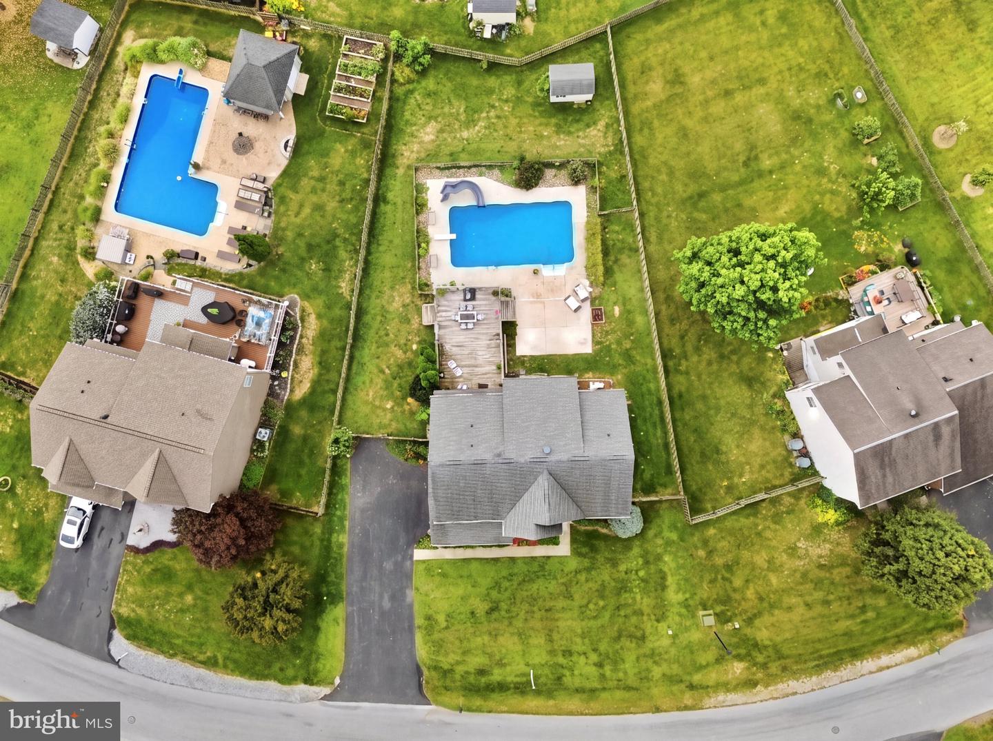 243 Pebble Beach Dr Property Photo 7