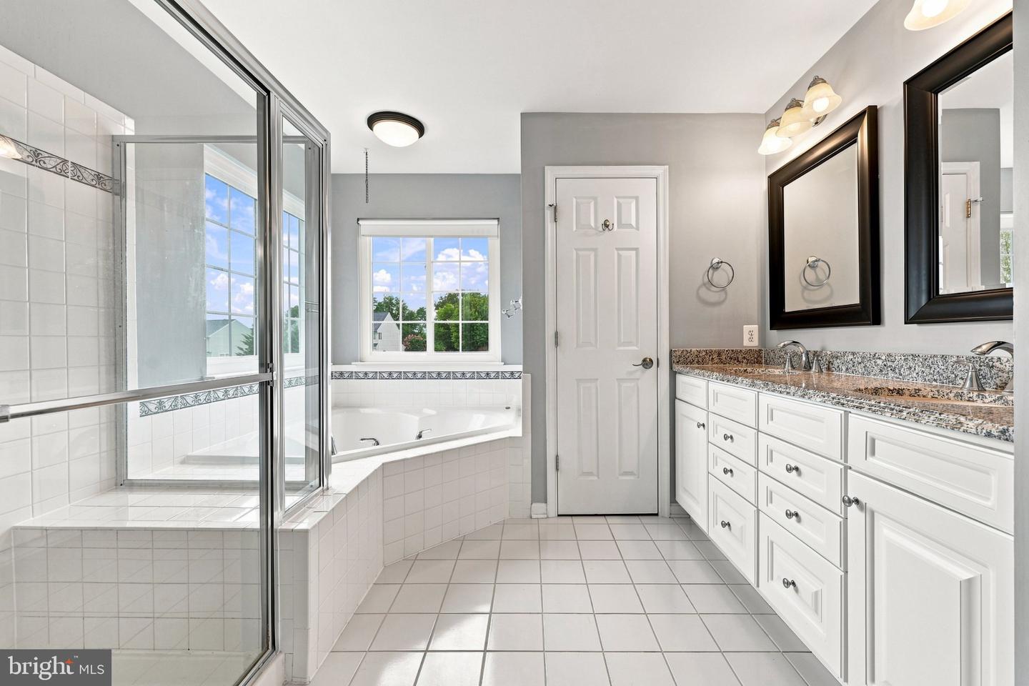 243 Pebble Beach Dr Property Photo 35