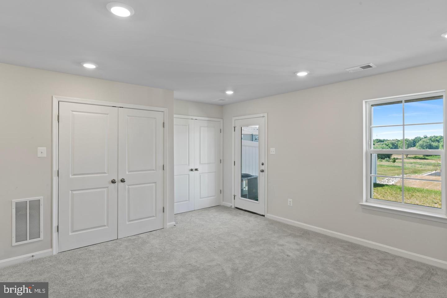 51 Arsberg Drive Property Photo 8