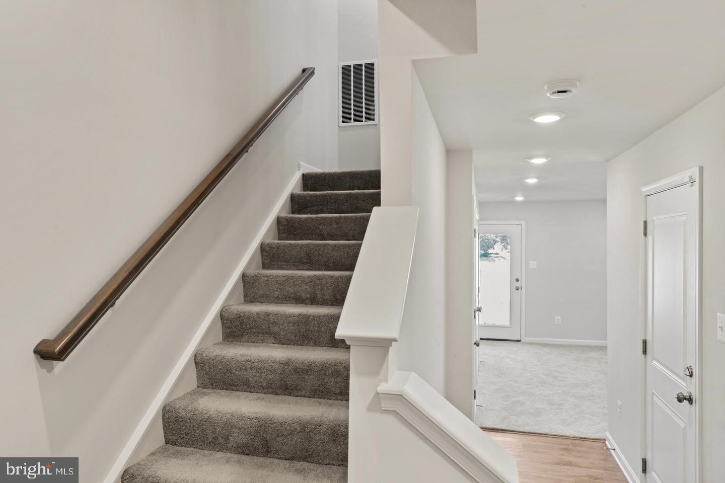 51 Arsberg Drive Property Photo 12