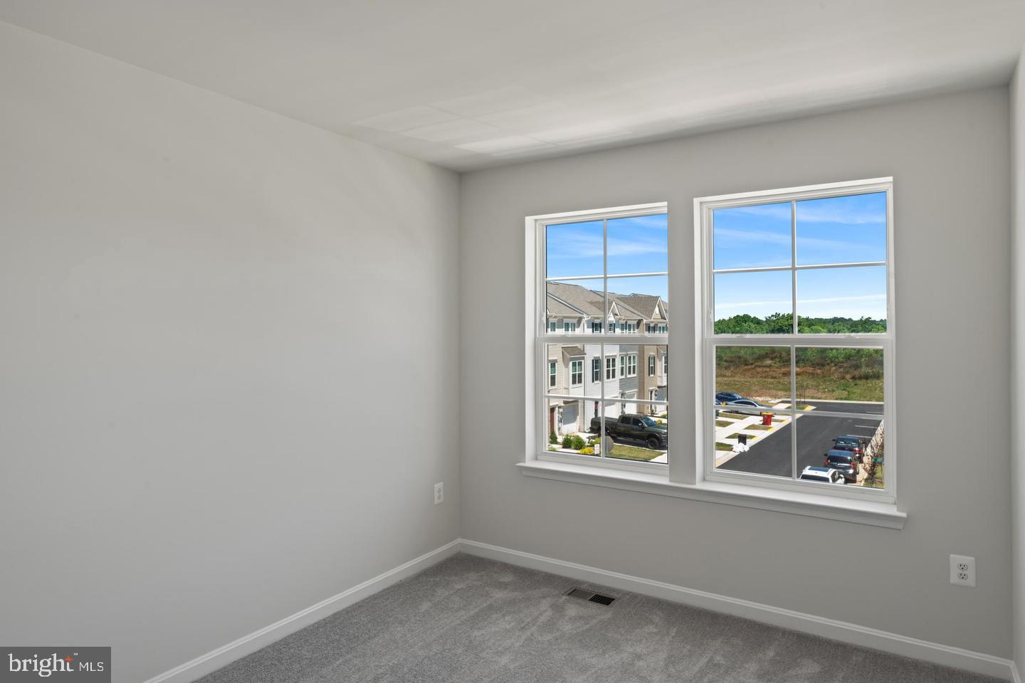51 Arsberg Drive Property Photo 35