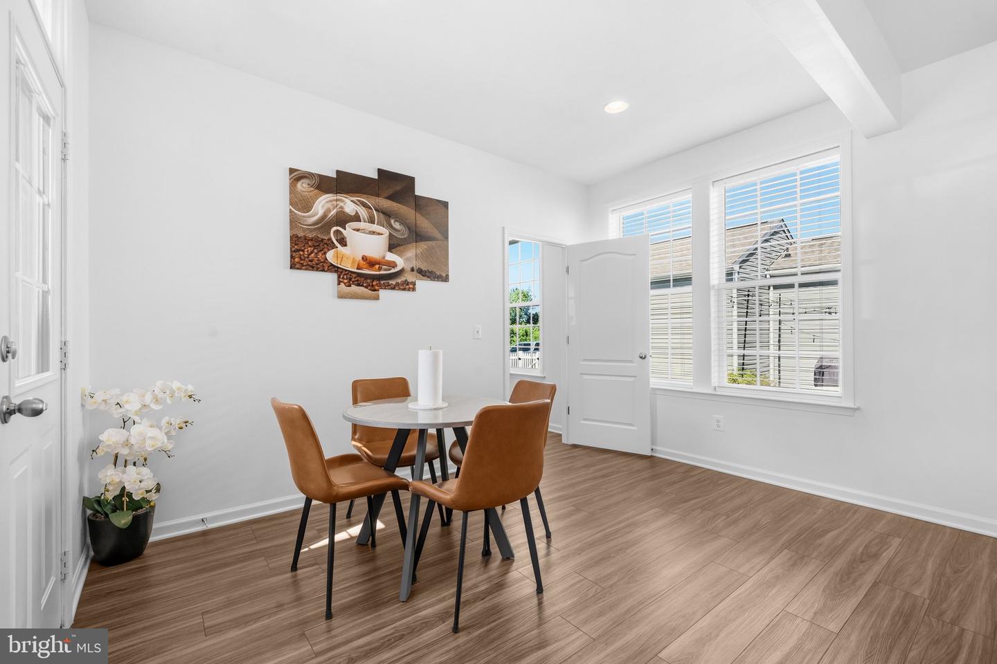 191 Newbury St Property Photo 22
