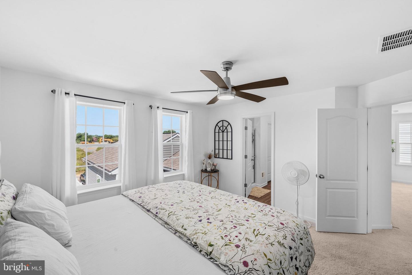 191 Newbury St Property Photo 36