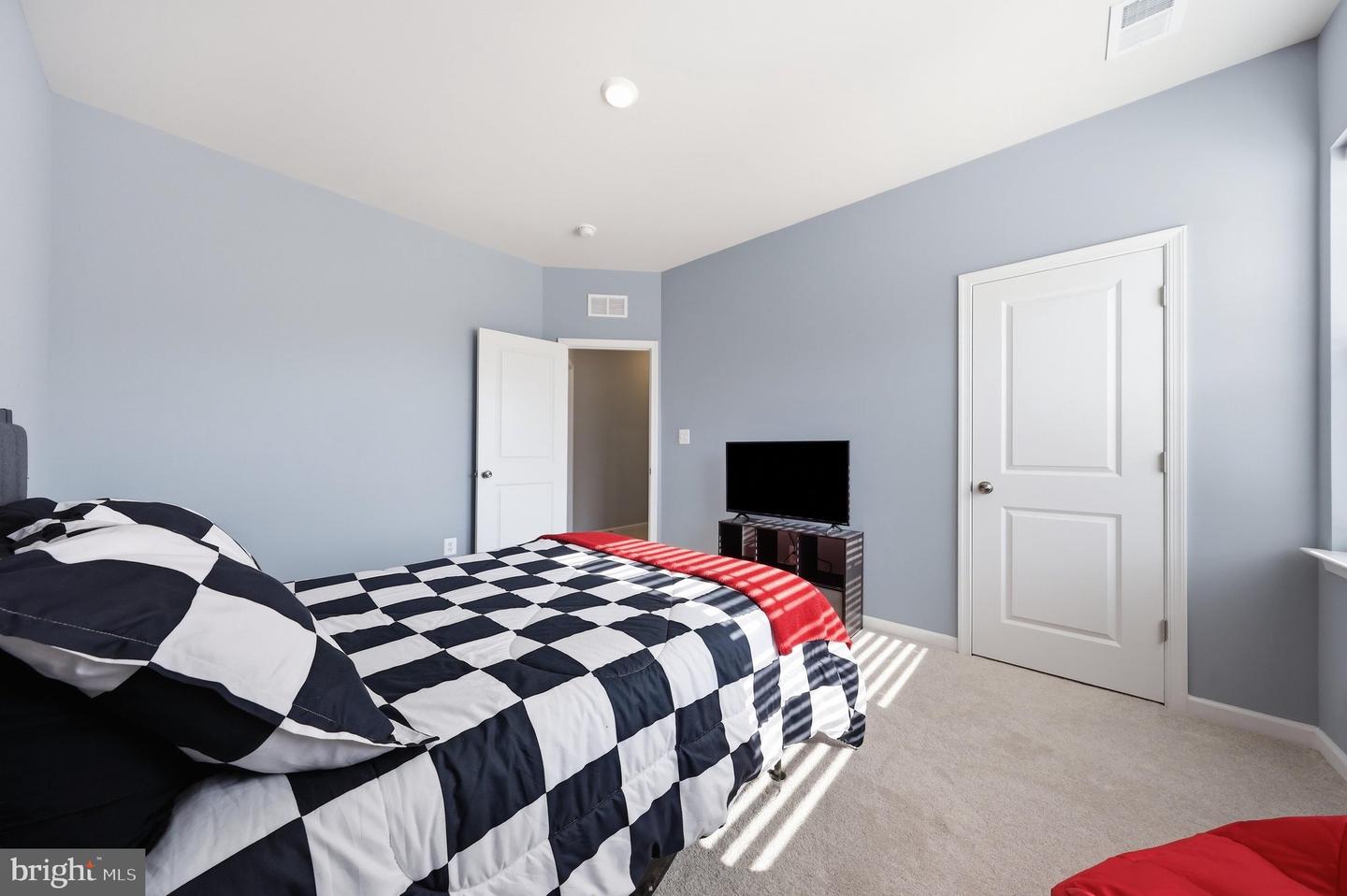 1289 Red Clover Ln Property Photo 62