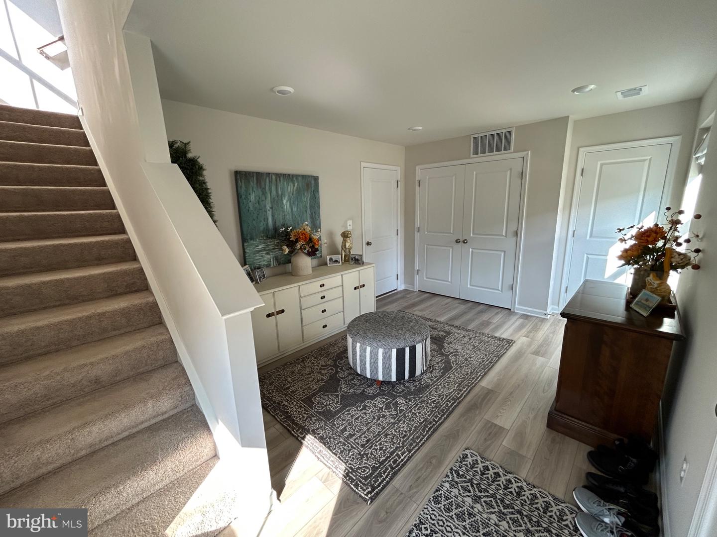 439 17th Property Photo 5