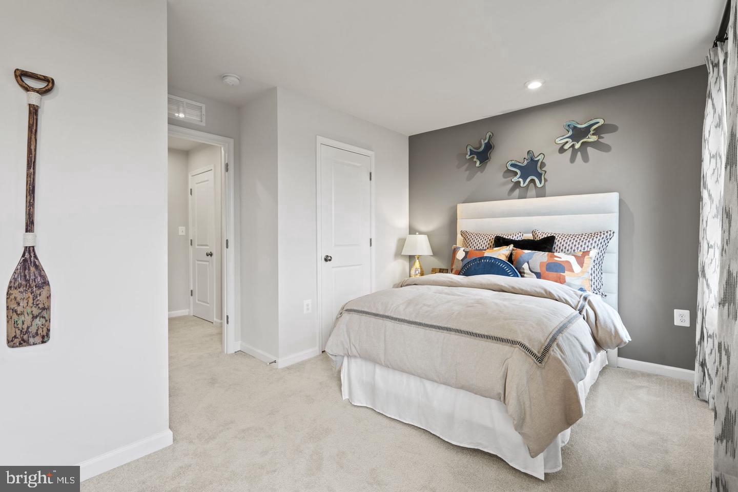 419 Anthem St #[393] Property Photo 25