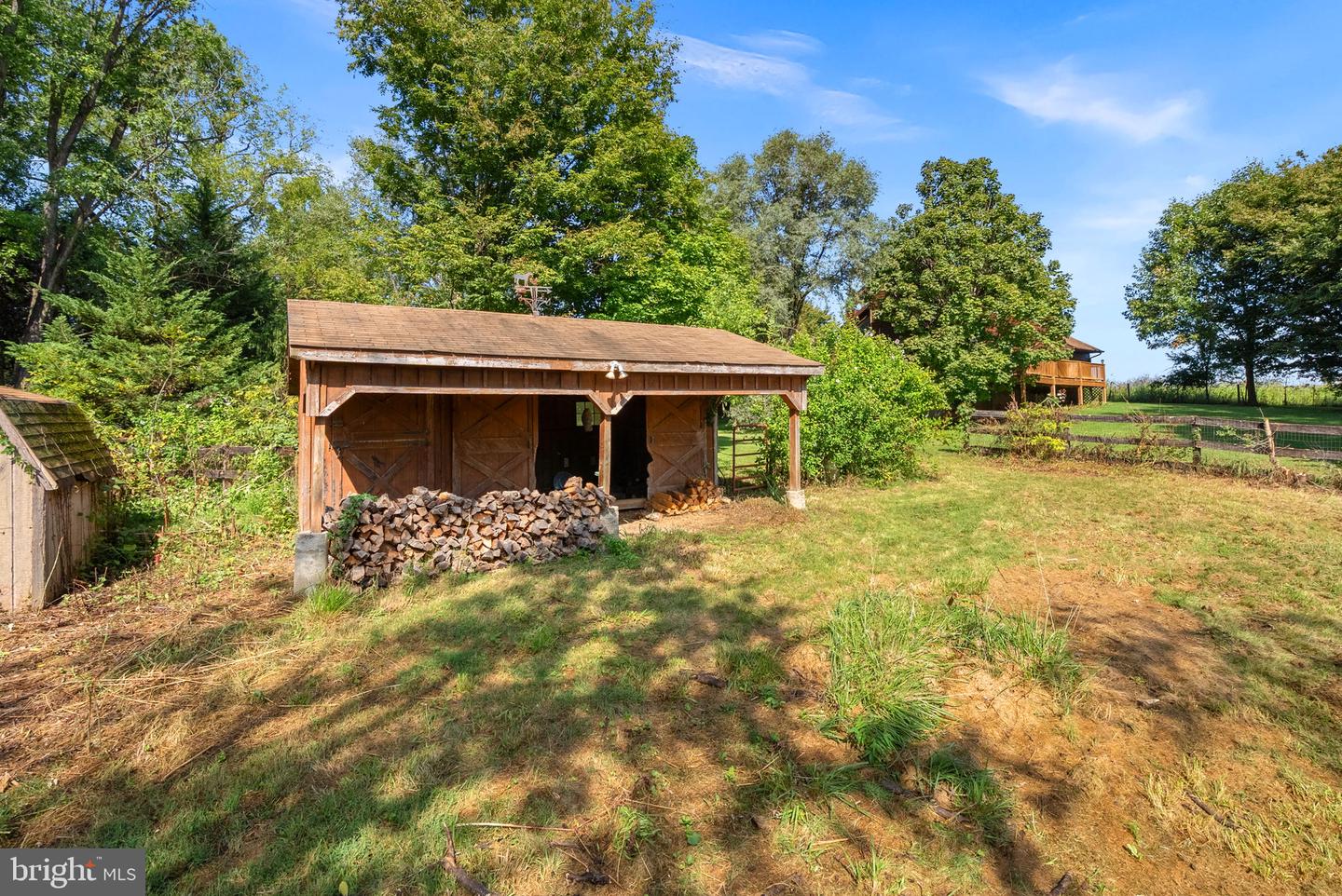 403 Windy Valley Ln Property Photo 43