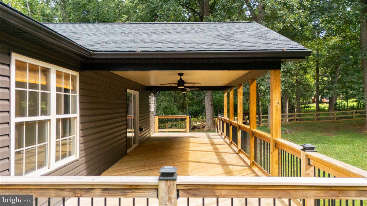 360 Foothill Ln Property Photo 5