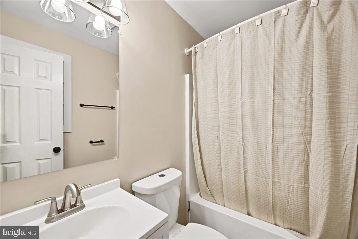 360 Foothill Ln Property Photo 26