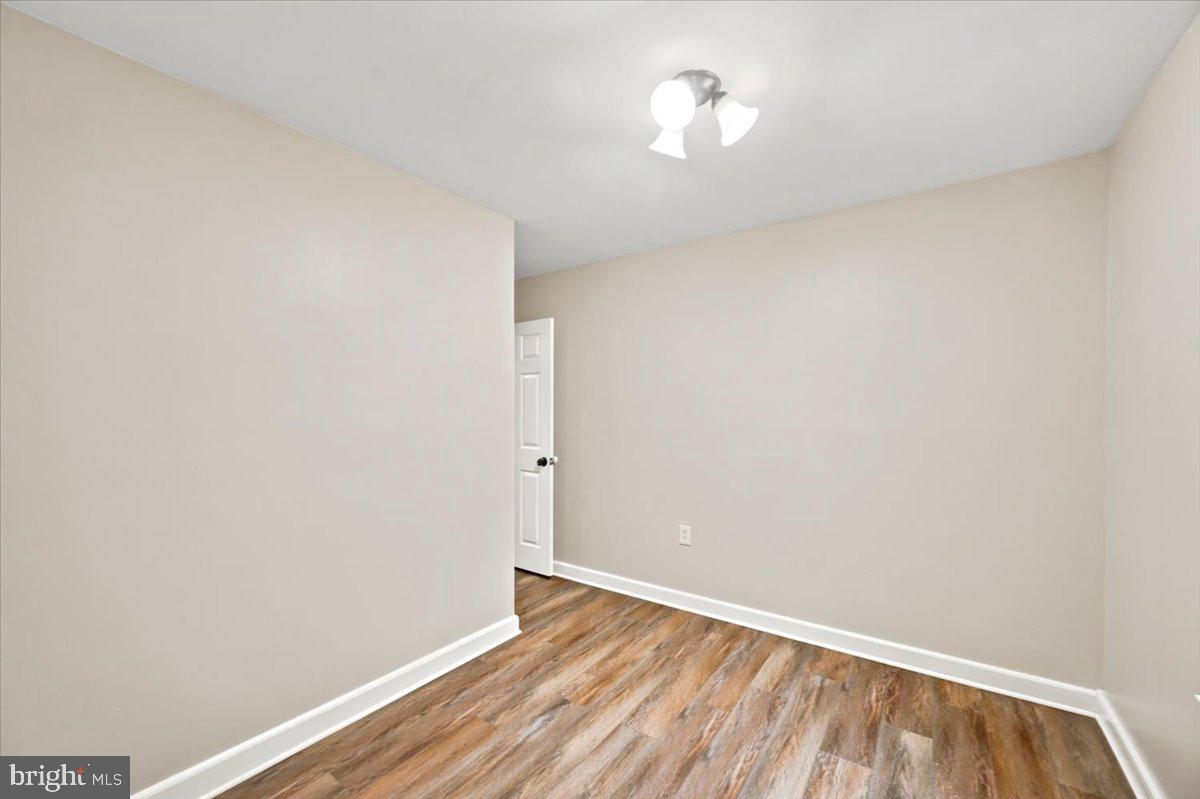 360 Foothill Ln Property Photo 31