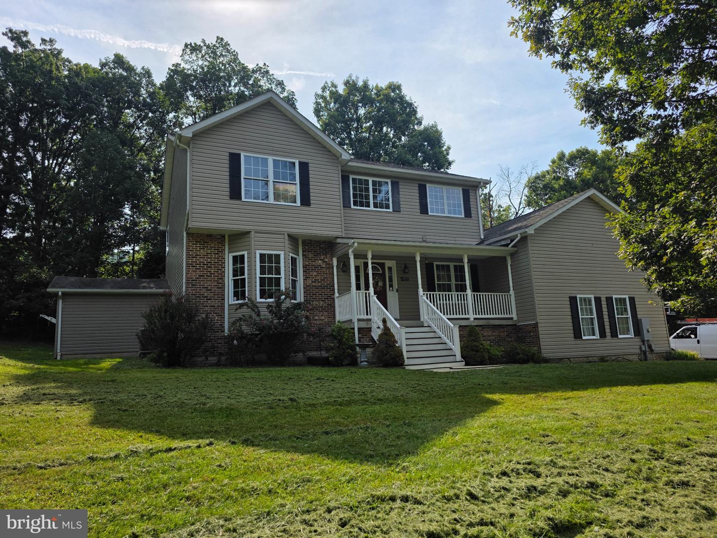 118 Sycamore Rd Property Photo 1