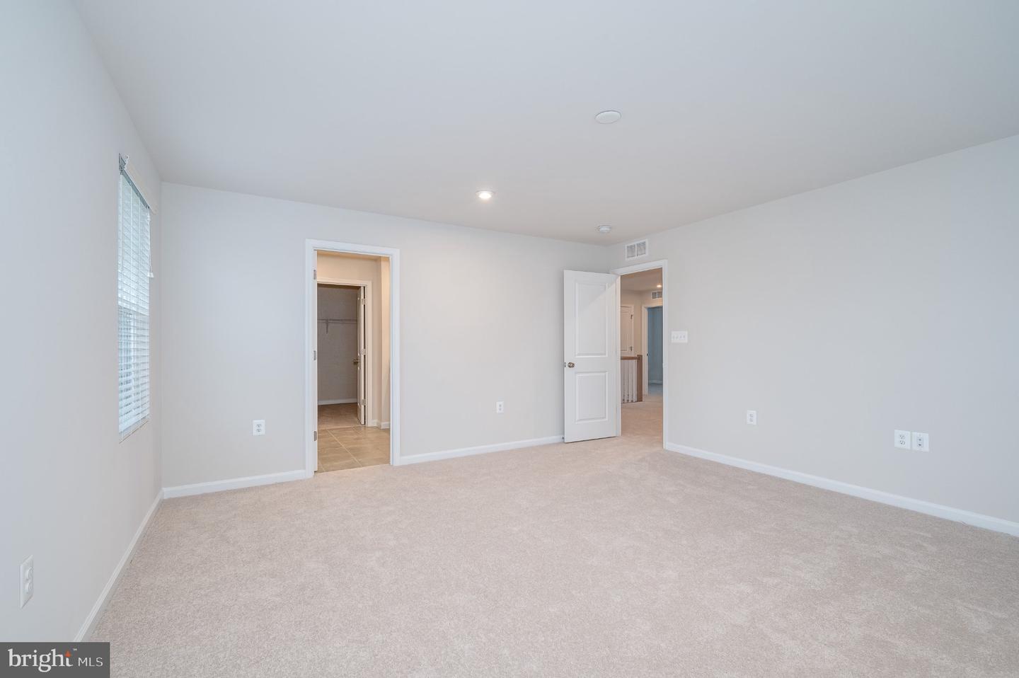 191 National St Property Photo 46