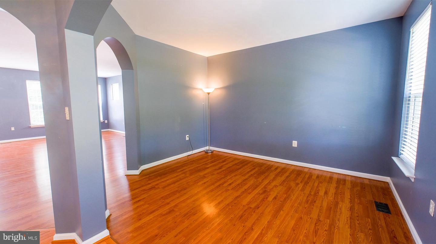 308 Braddock St Property Photo 11