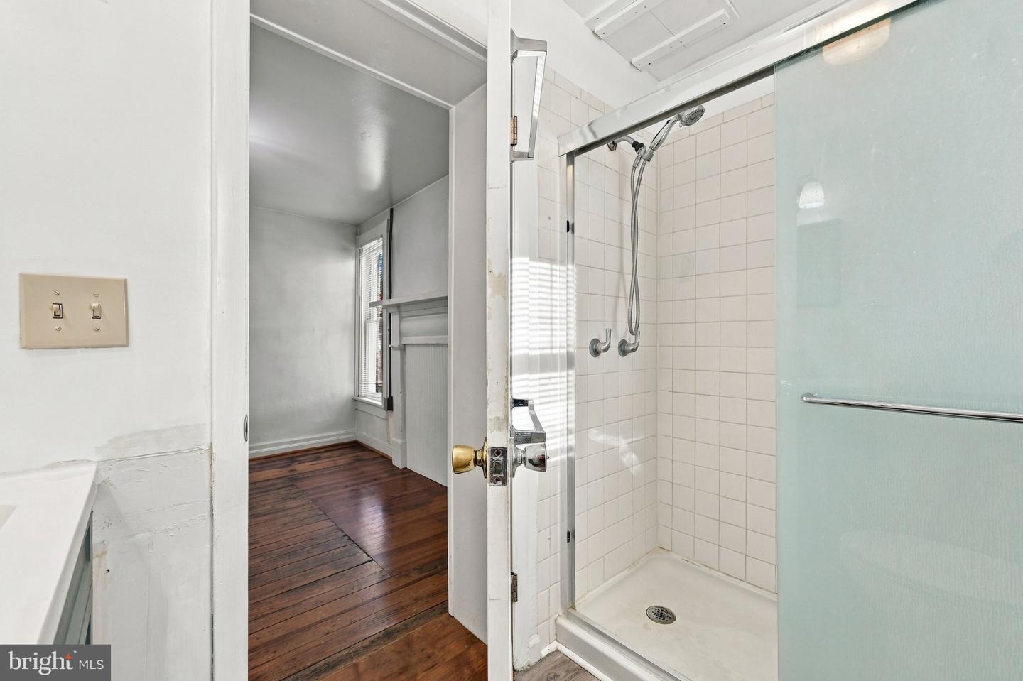 1245 W Washington St #a Property Photo 23