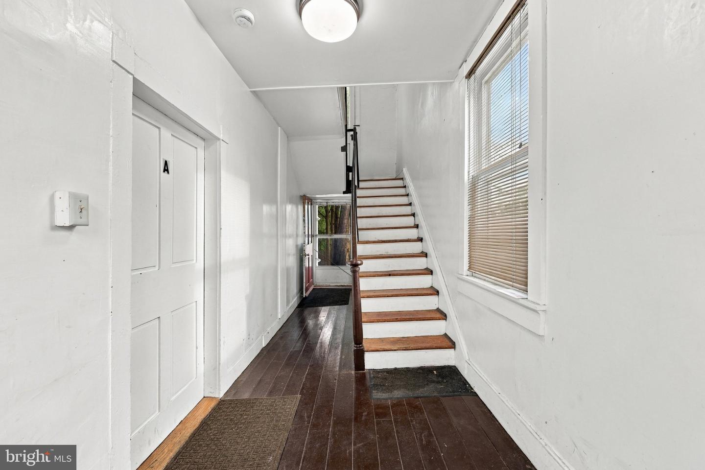 1245 W Washington St #a Property Photo 26