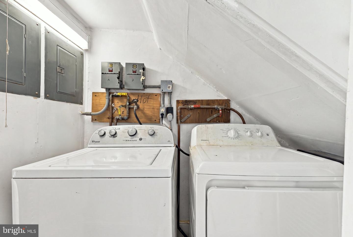 1245 W Washington St #a Property Photo 27
