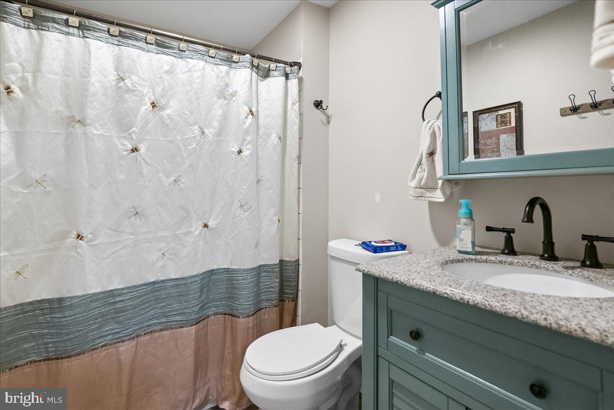1011 Cloverdale Rd Property Photo 32