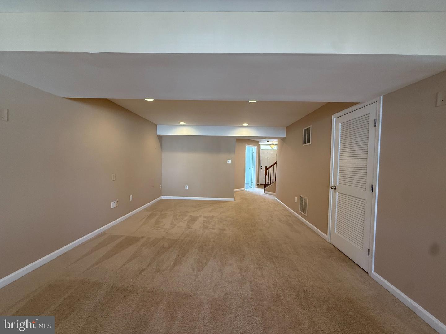 60 Deerbrook Dr Property Photo 16