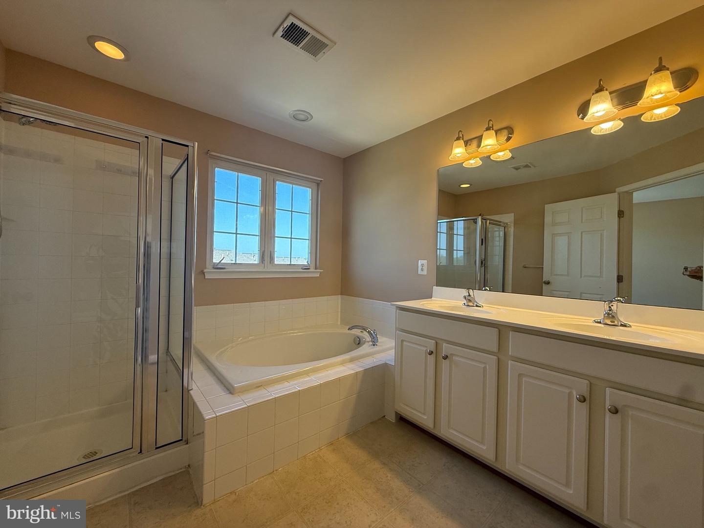 60 Deerbrook Dr Property Photo 29