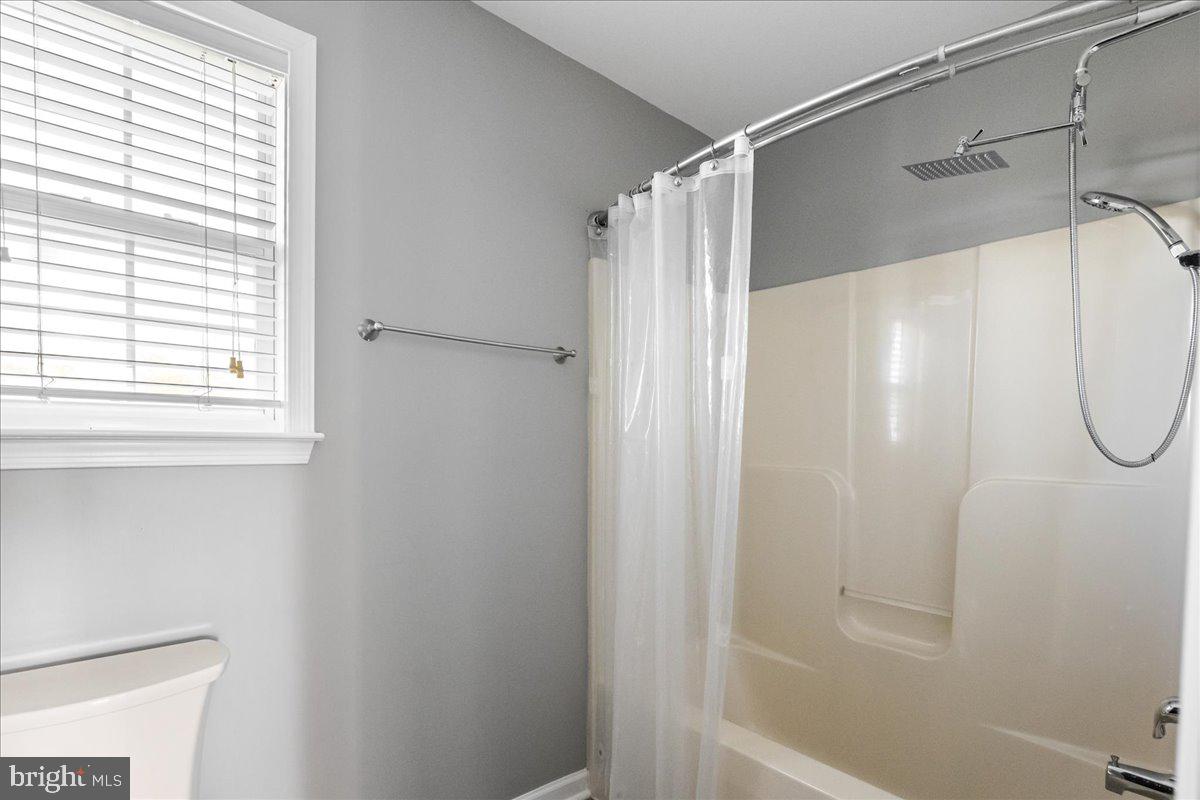 451 Hughs Rd Property Photo 27