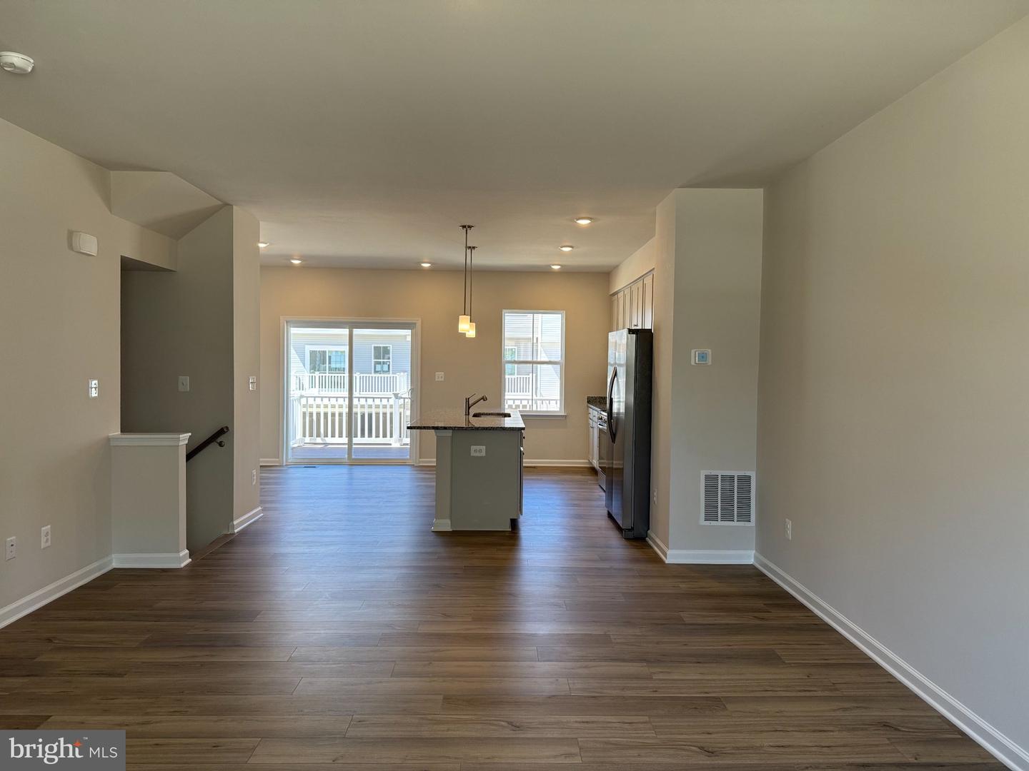 1339 Cedar Valley Rd Property Photo 4