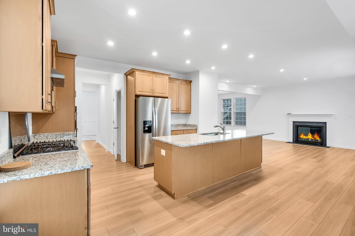 290 Newbury St Property Photo 22