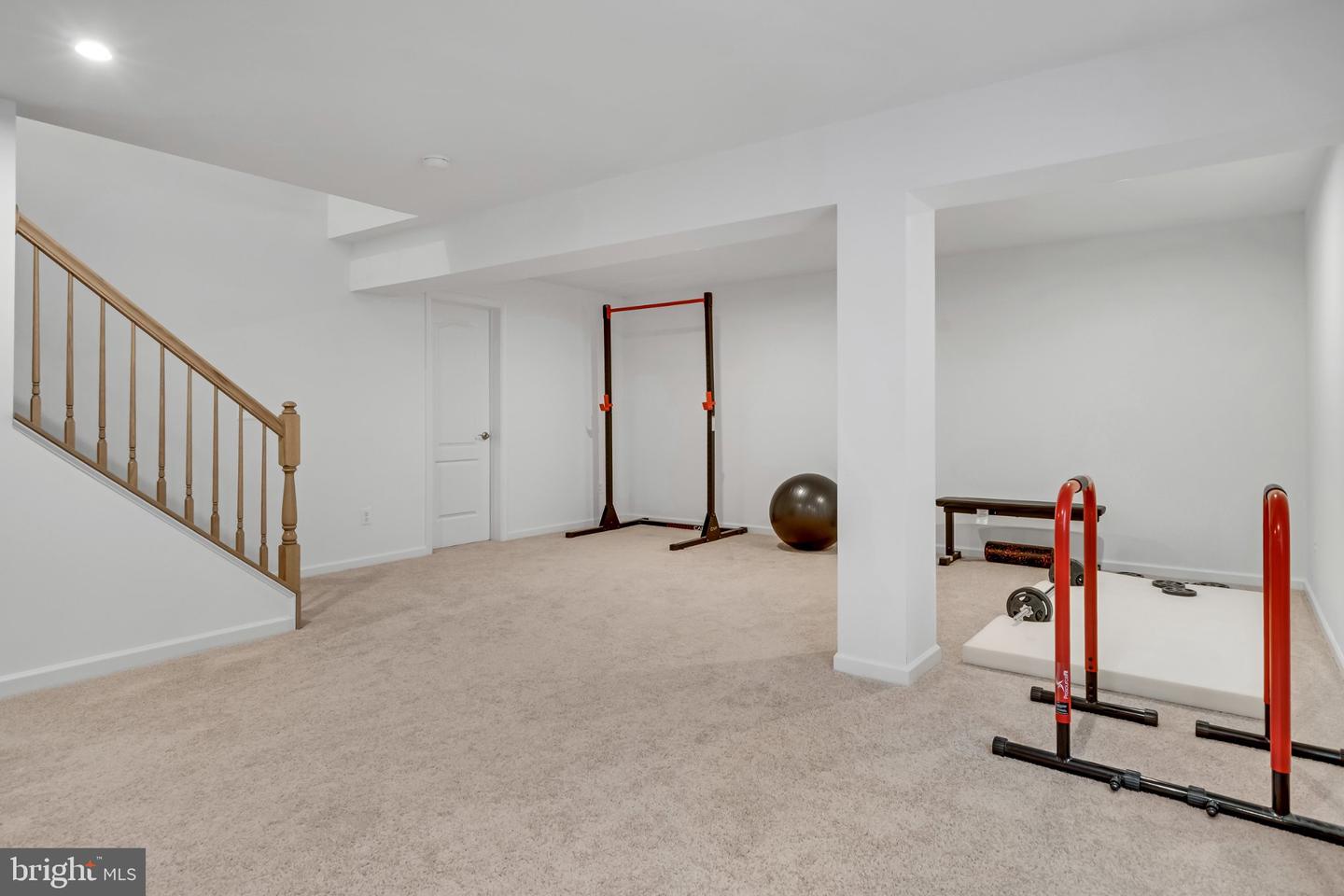 290 Newbury St Property Photo 29