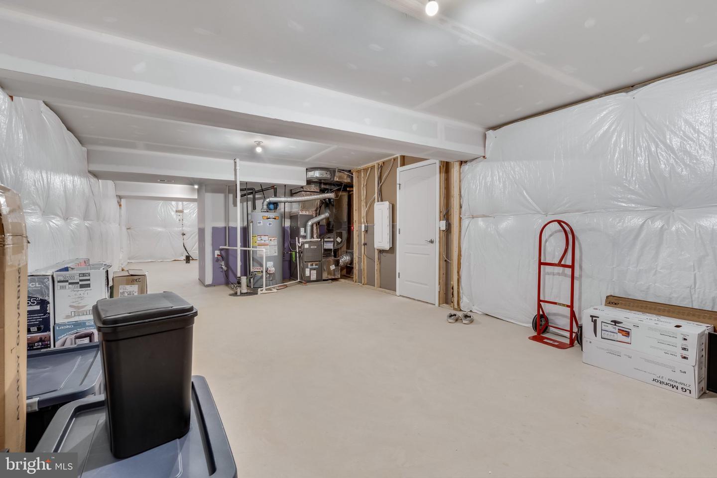 290 Newbury St Property Photo 30