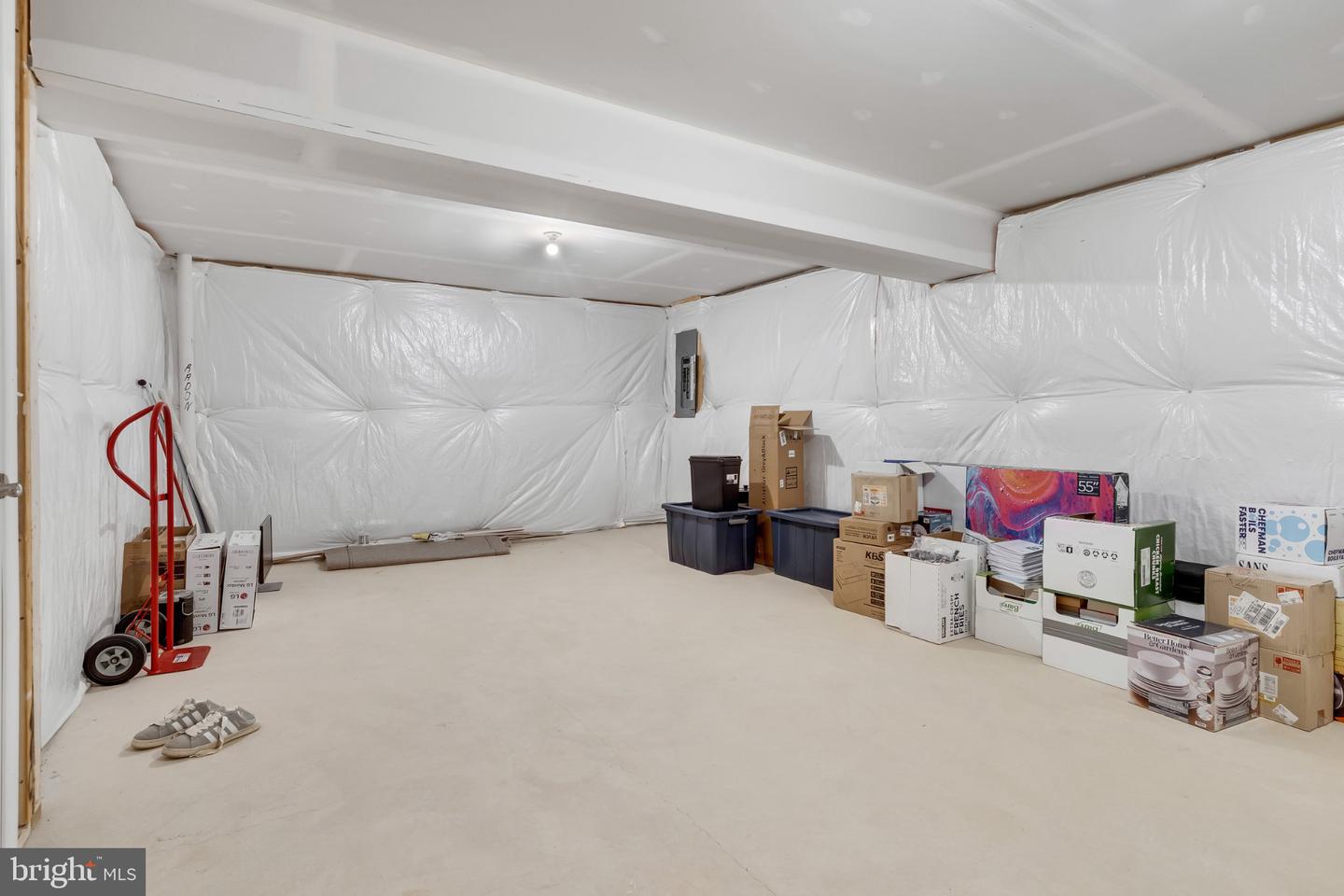 290 Newbury St Property Photo 31