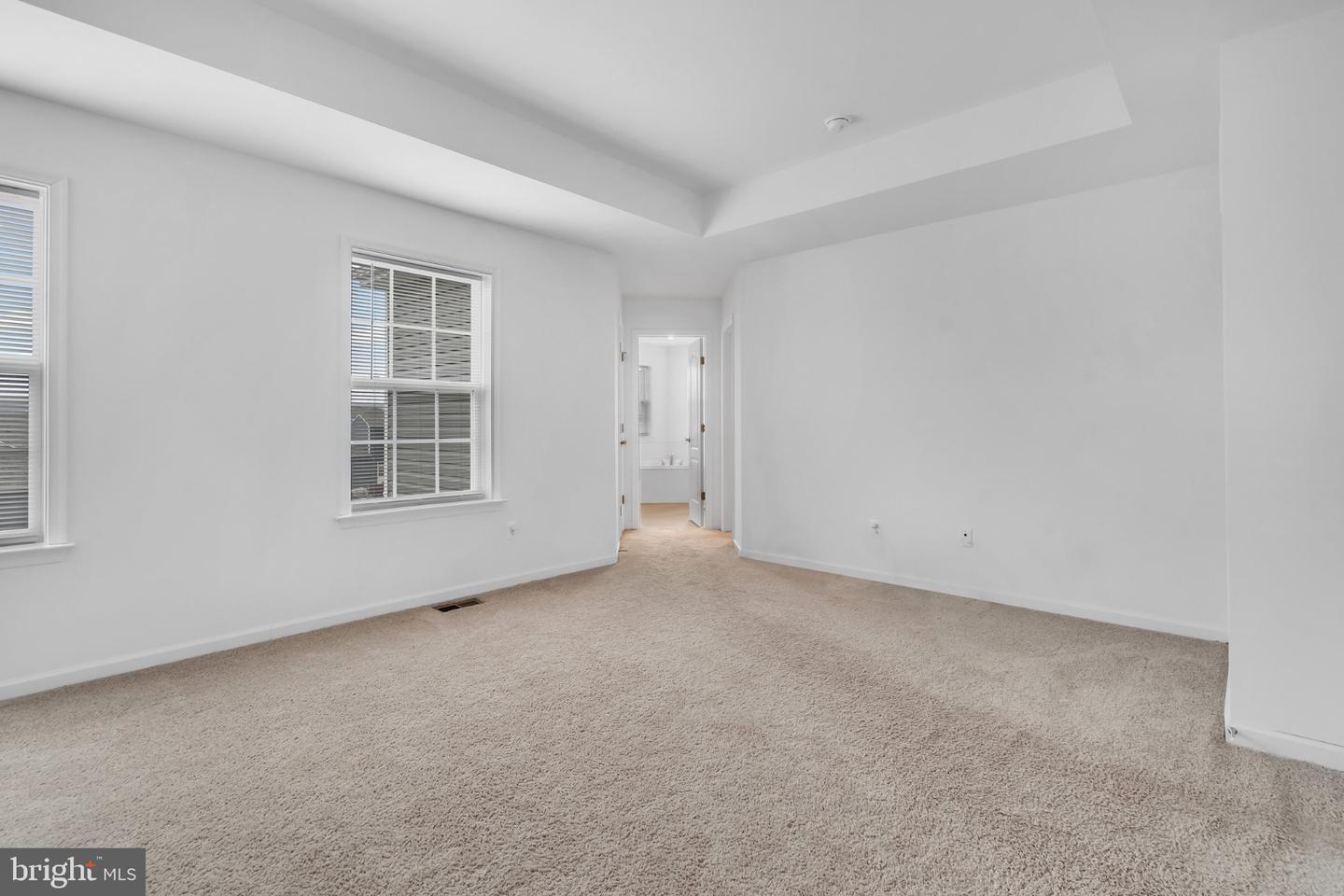 290 Newbury St Property Photo 42
