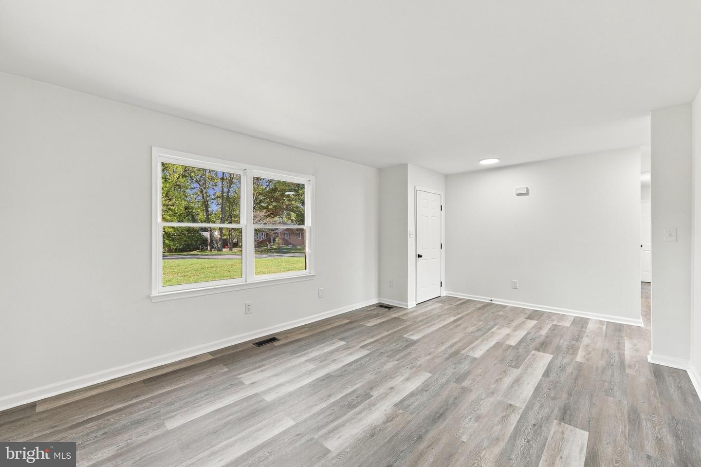 19 Fenway Dr Property Photo 16