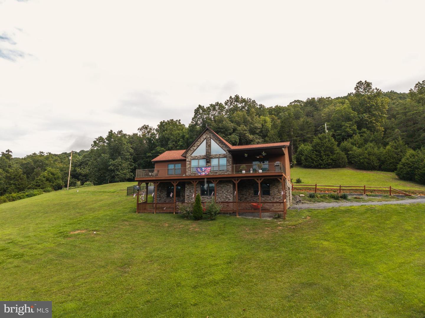 11 Crest View Dr Property Photo 57