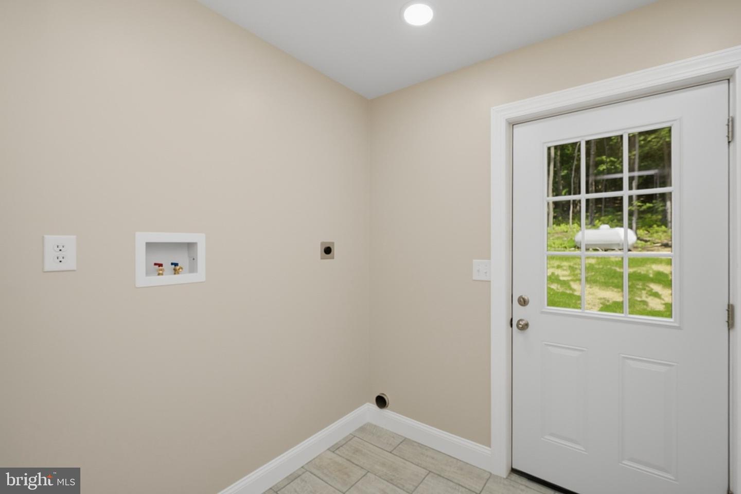 114 Dripping Spring Rd Property Photo 47