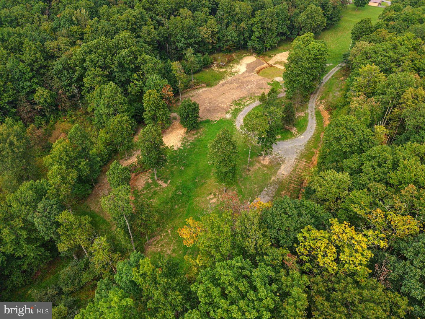 1702 Snake Hill Rd Property Photo 15
