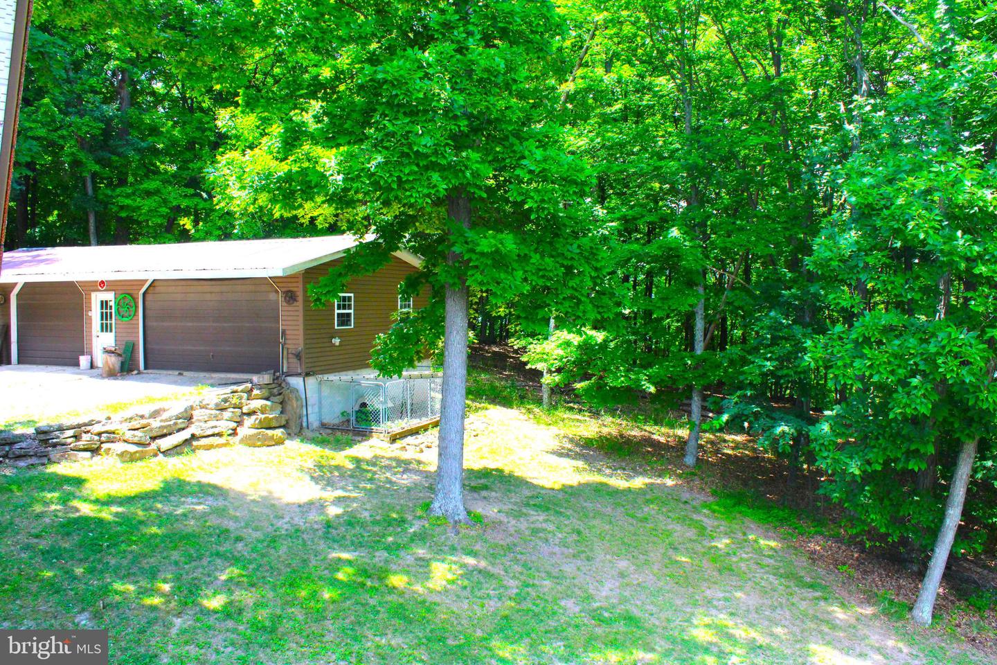 353 Overlook Ter Property Photo 26