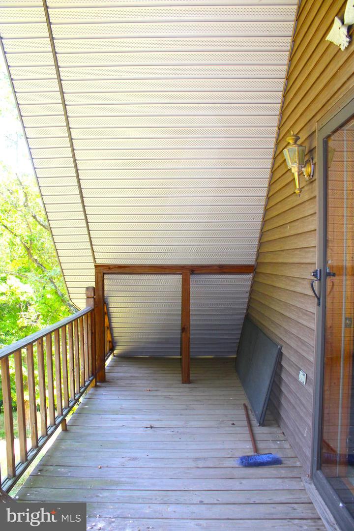 353 Overlook Ter Property Photo 30
