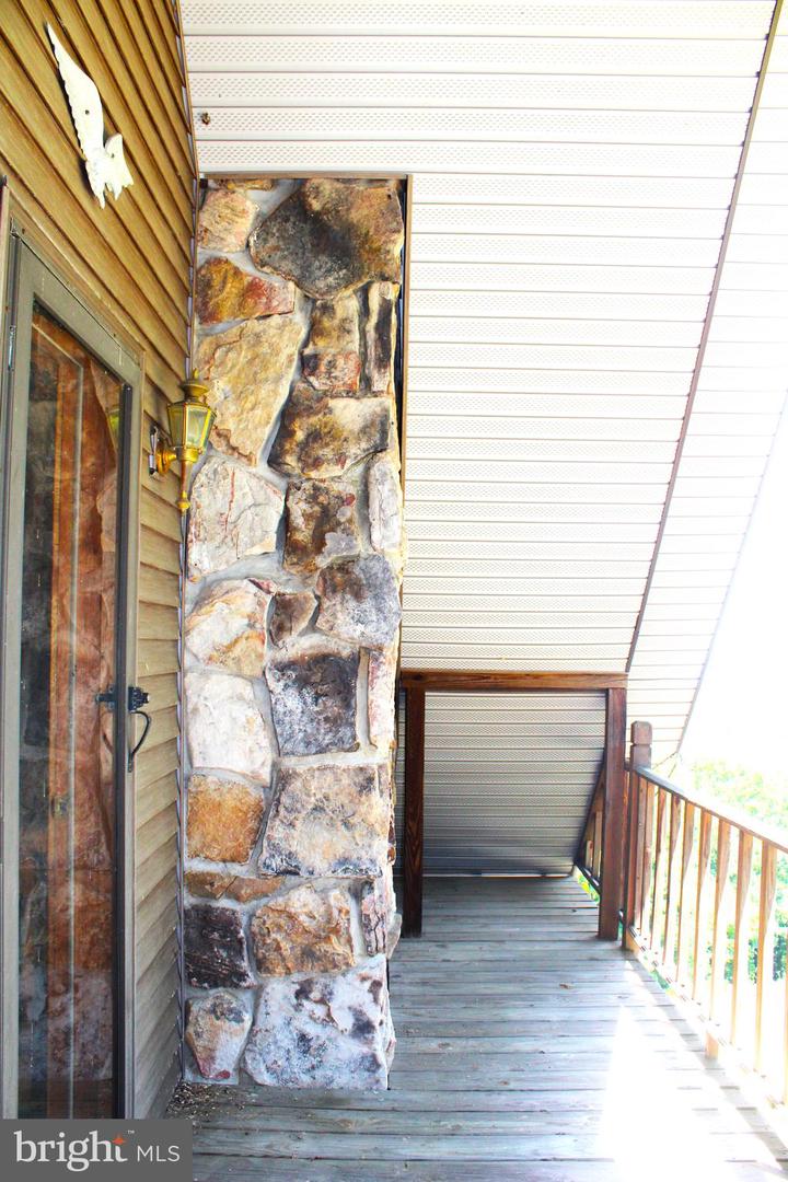 353 Overlook Ter Property Photo 34