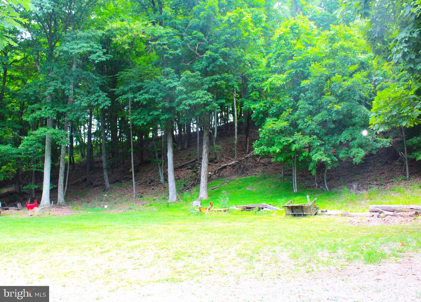 353 Overlook Ter Property Photo 37