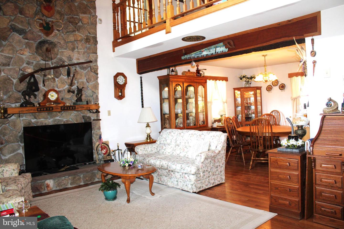 353 Overlook Ter Property Photo 63