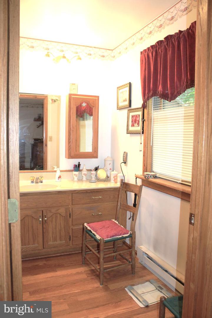 353 Overlook Ter Property Photo 71