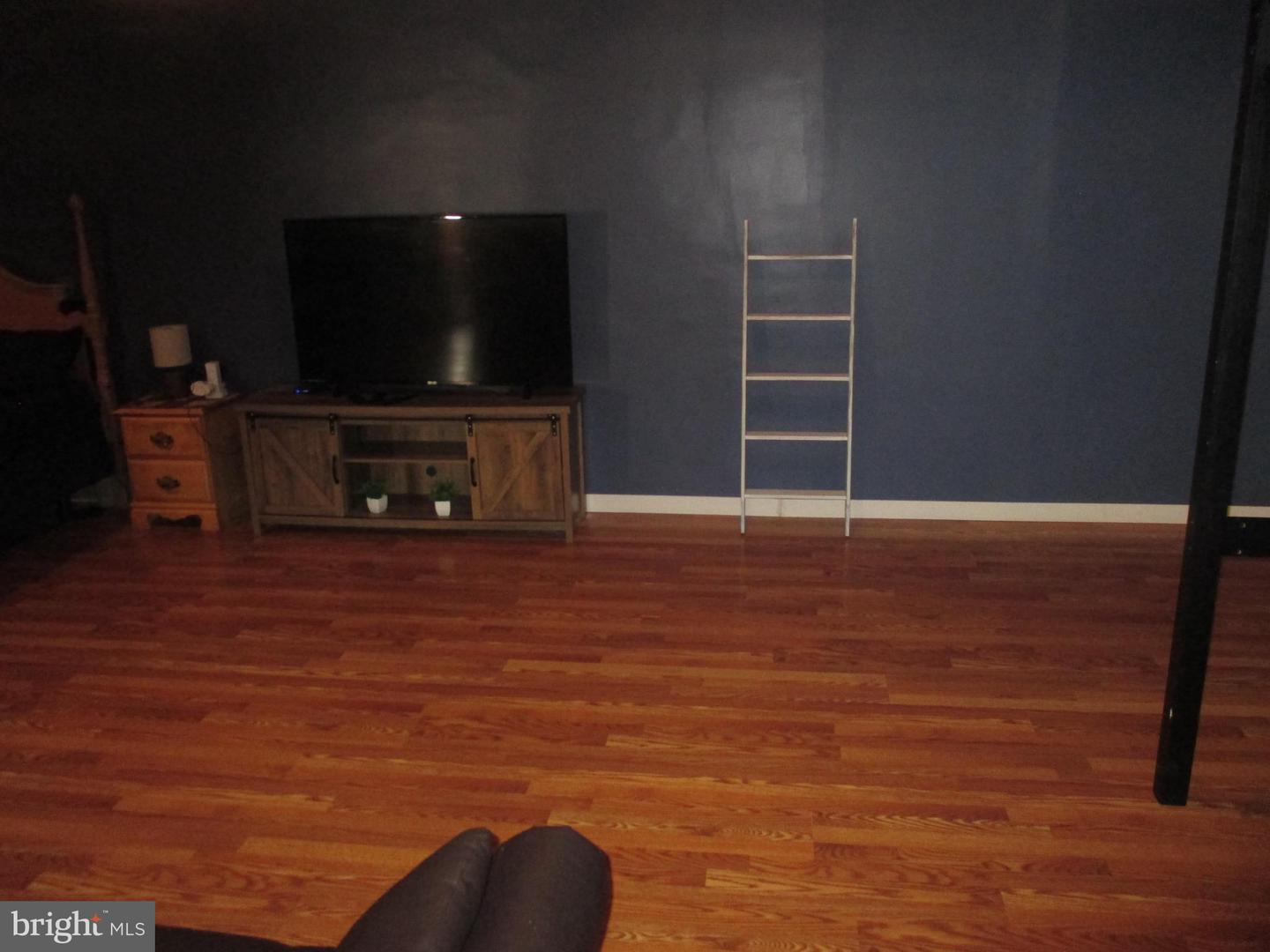 168 N Main St Property Photo 7