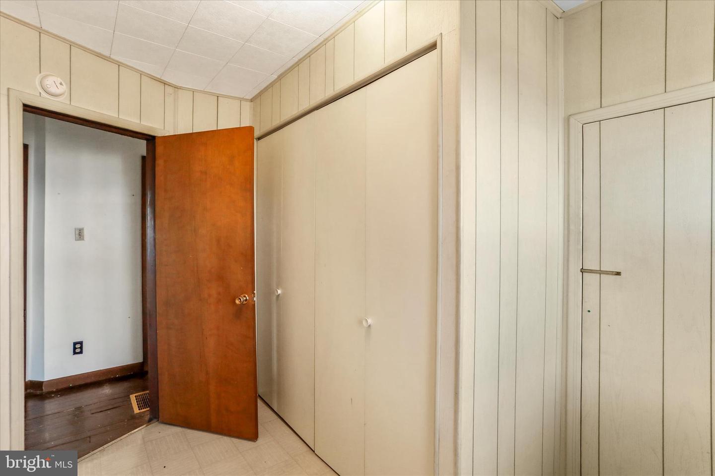 28 E Central Ave Property Photo 16