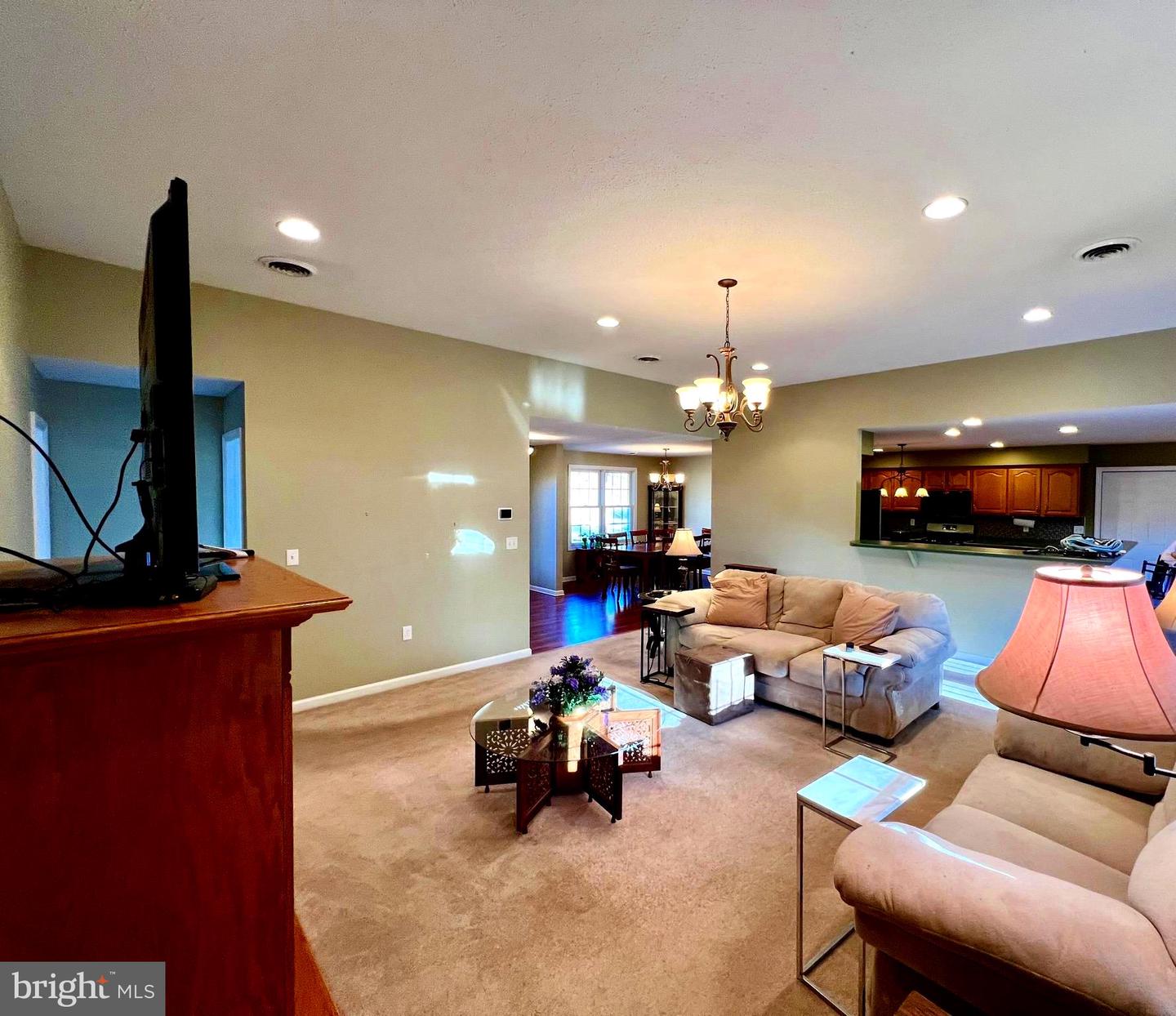 956 S Lakewood Dr Property Photo 23