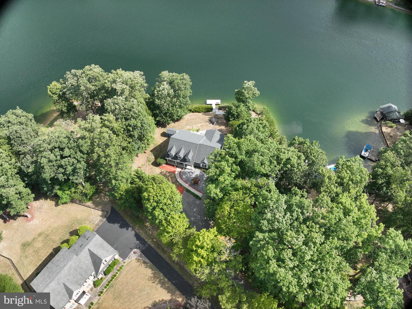 202 Lakeside Loop Property Photo 42