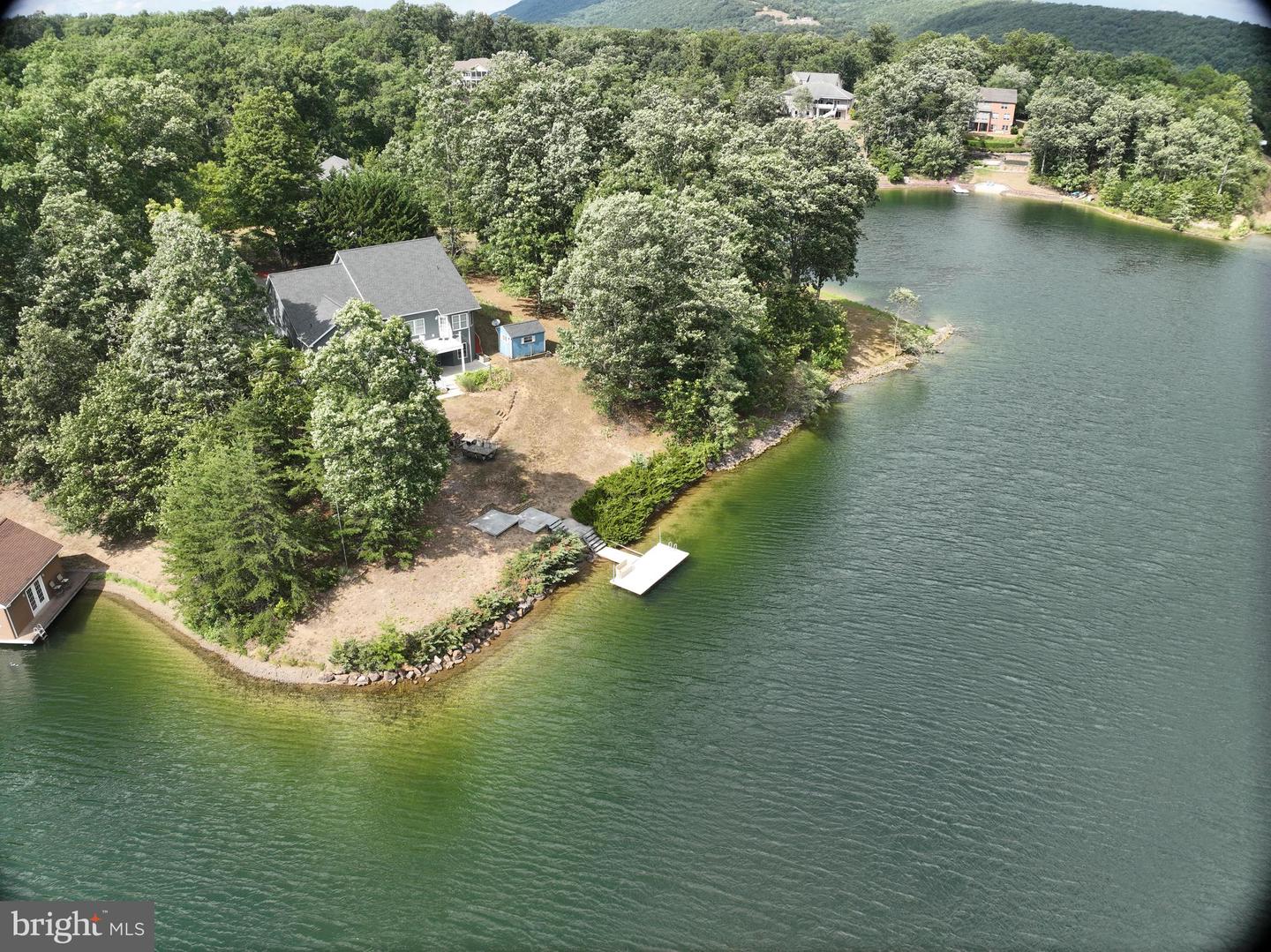 202 Lakeside Loop Property Photo 44